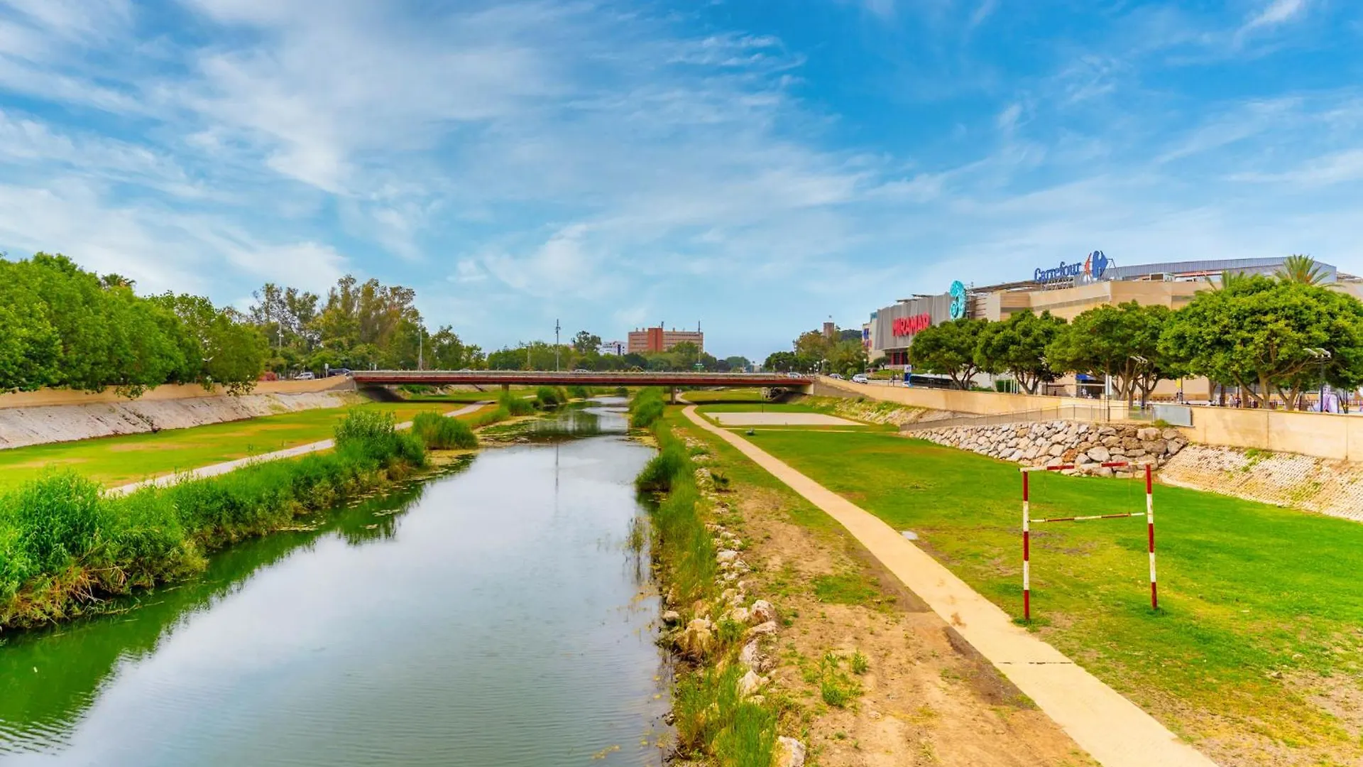 Miramar El Lago 푸엔히롤라 스페인