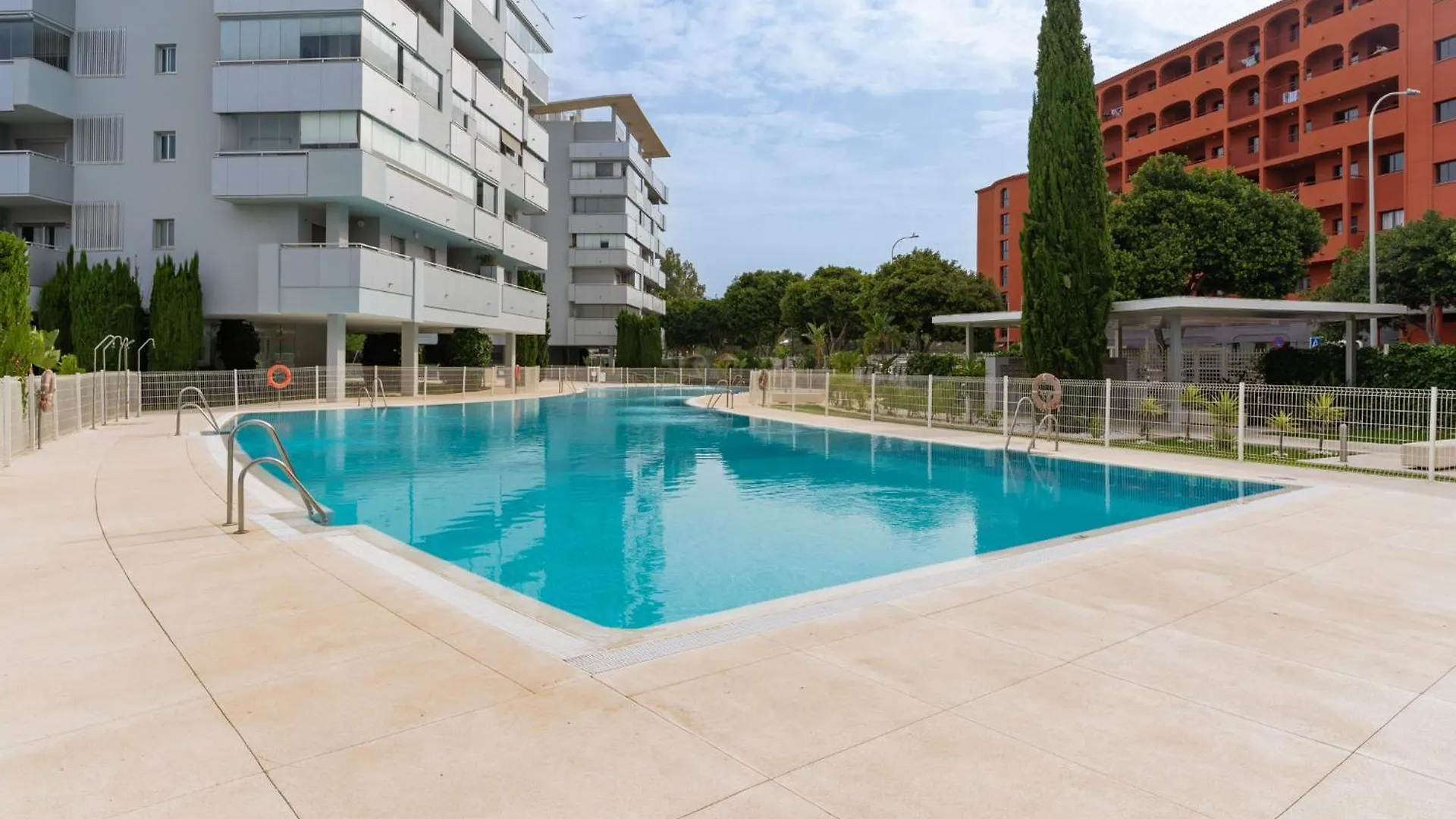 Miramar El Lago 푸엔히롤라 0*,  스페인